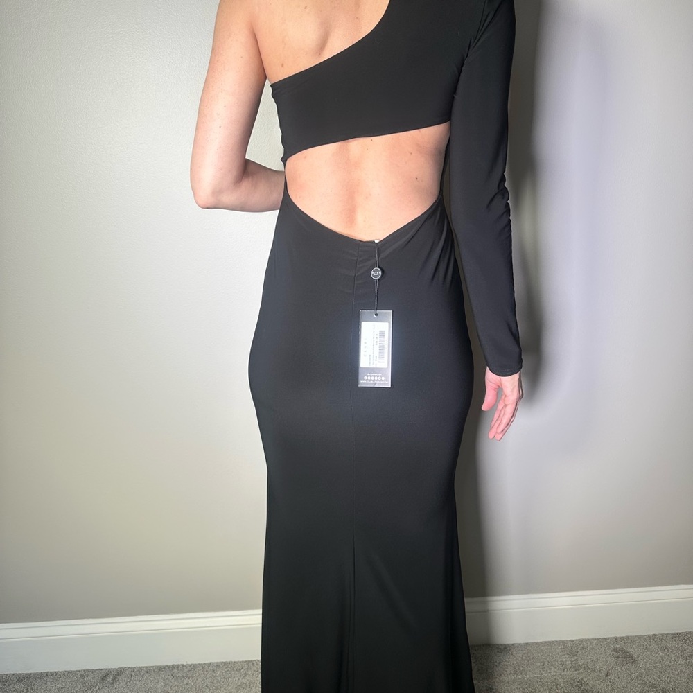 Club L London Black Asymmetric Maxi Dress - Picture 5 of 6